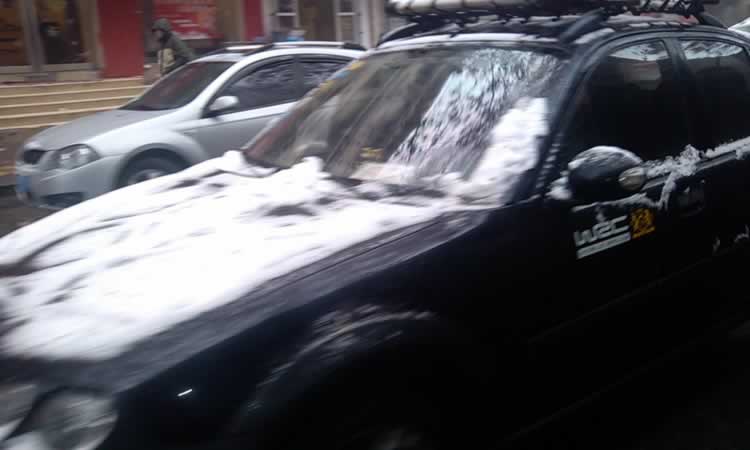 行車上的積雪 行車上的積雪